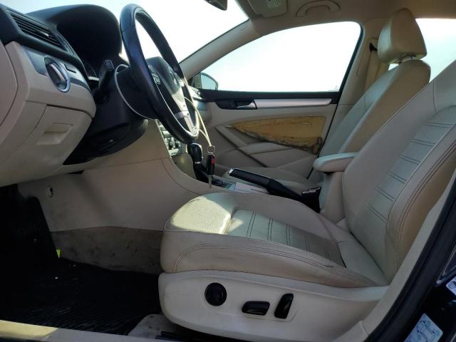 Photo 7 from auction – 2012 VOLKSWAGEN PASSAT SE with VIN 1VWBM7A32CC018658