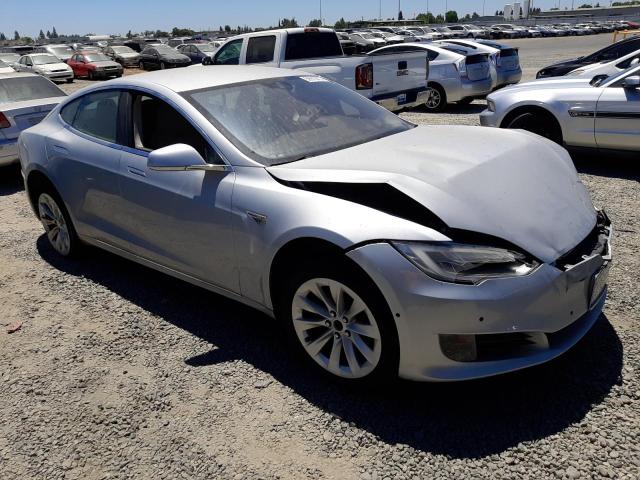 Photo 4 from auction – 2016 TESLA MODEL S with VIN 5YJSA1E18GF148969