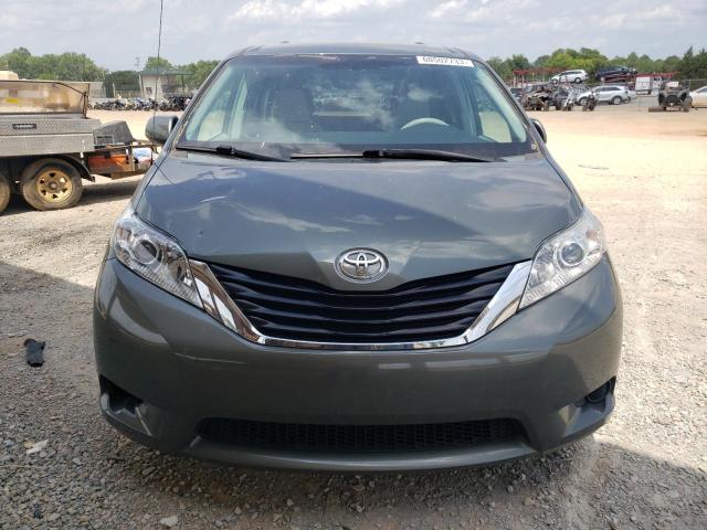 Photo 5 from auction – 2013 TOYOTA SIENNA LE with VIN 5TDKK3DC3DS297261