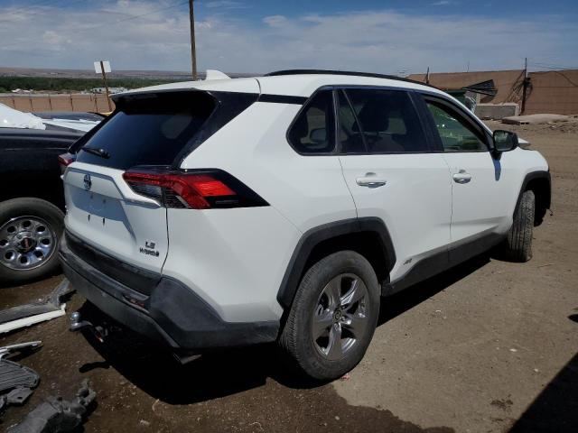 Photo 3 from auction – 2022 TOYOTA RAV4 LE with VIN JTMLWRFVXND147493