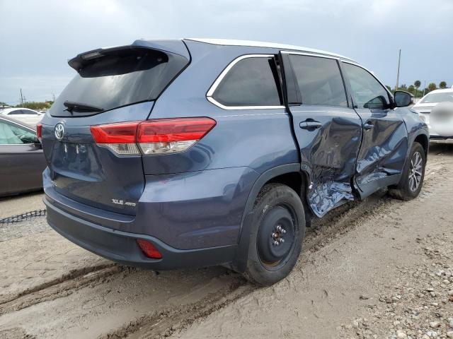 Photo 3 from auction – 2019 TOYOTA HIGHLANDER with VIN 5TDJZRFH0KS738361