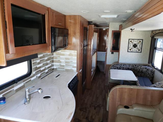 Фото 6 с аукциона – 2019 CHAM MOTORHOME с VIN 1F66F5DY4J0A05423