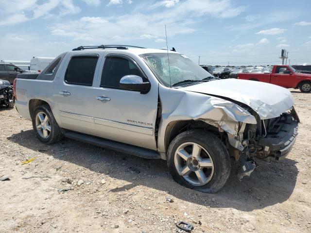 Photo 4 from auction – 2011 CHEVROLET AVALANCHE with VIN 3GNMCGE03BG134226