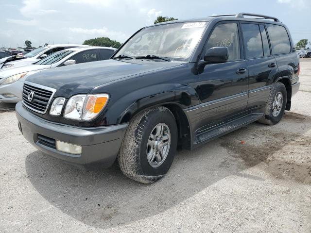 LEXUS LX 470 2002 with VIN JTJHT00W023513570 - Photo from auction