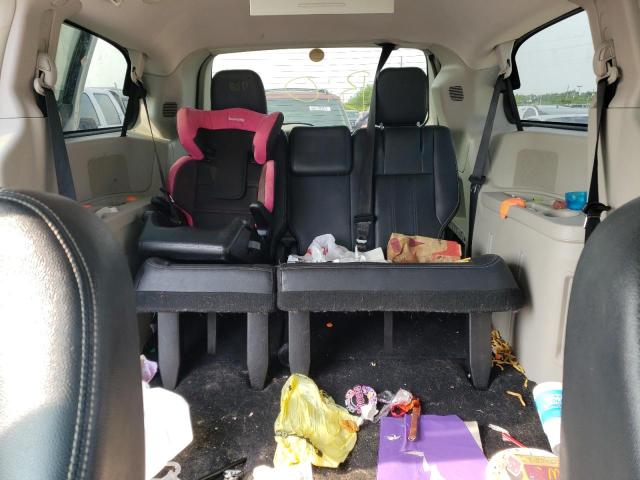 Photo 10 from auction – 2014 CHRYSLER TOWN & COU with VIN 2C4RC1BG6ER132952