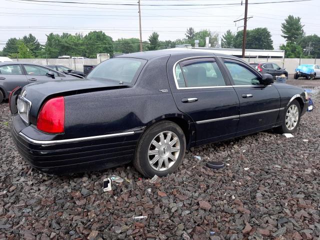 Photo 3 from auction – 2011 LINCOLN TOWN CAR with VIN 2LNBL8CV7BX753305