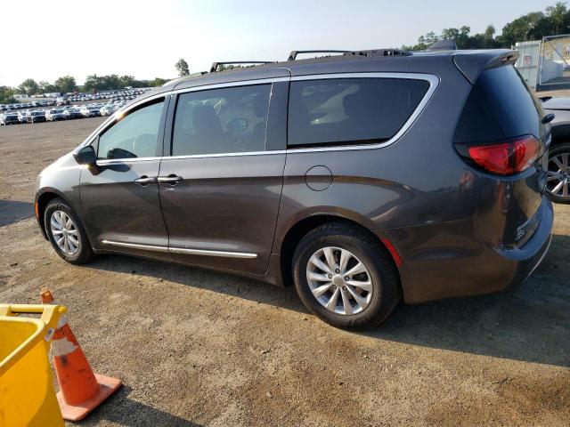 Photo 2 from auction – 2017 CHRYSLER PACIFICA T with VIN 2C4RC1BG7HR670032