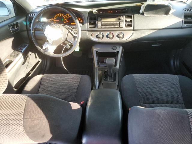 Photo 8 from auction – 2005 TOYOTA CAMRY LE with VIN 4T1BE32K15U952835