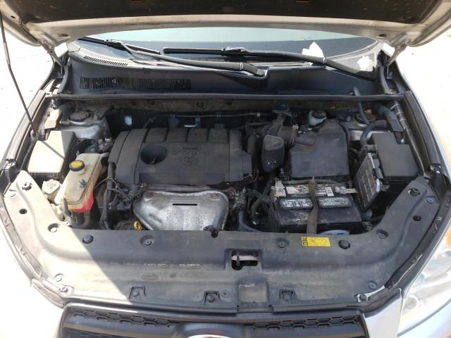 Photo 12 from auction – 2011 TOYOTA RAV4 with VIN JTMZF4DV4B5040851