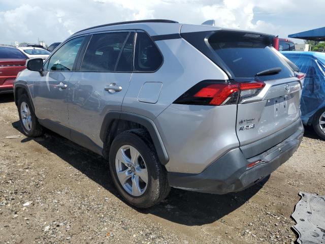 Photo 2 from auction – 2020 TOYOTA RAV4 XLE with VIN 2T3W1RFVXLC053028