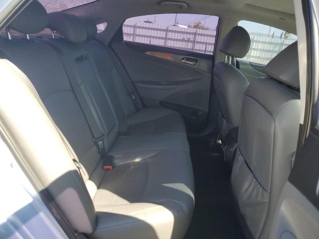 Photo 10 from auction – 2013 HYUNDAI SONATA HYB with VIN KMHEC4A41DA101100