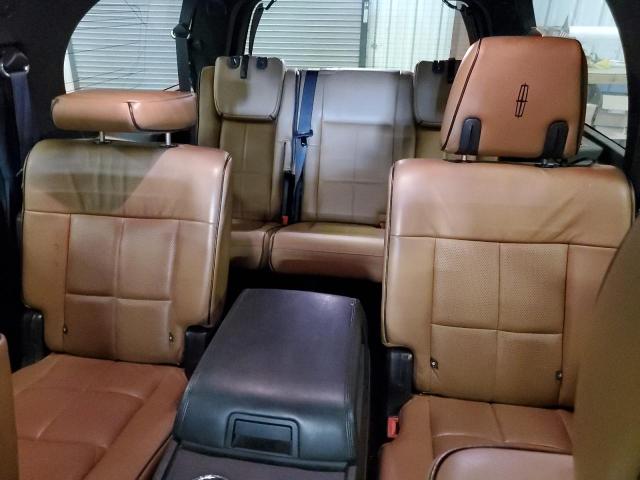 Photo 10 from auction – 2014 LINCOLN NAVIGATOR with VIN 5LMJJ3J58EEL00255