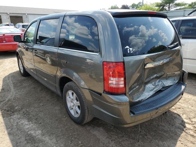 Photo 2 from auction – 2010 CHRYSLER TOWN & COU with VIN 2A4RR2D16AR340346