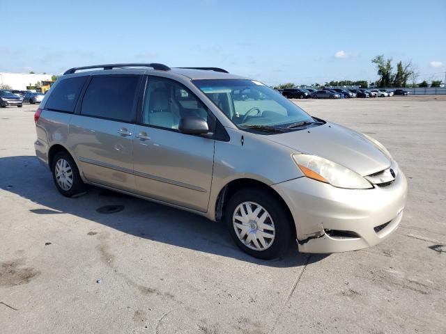 Photo 4 from auction – 2010 TOYOTA SIENNA CE with VIN 5TDKK4CC4AS341514