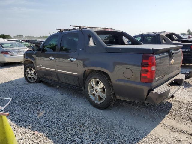 Photo 2 from auction – 2010 CHEVROLET AVALANCHE with VIN 3GNVKGE02AG232914