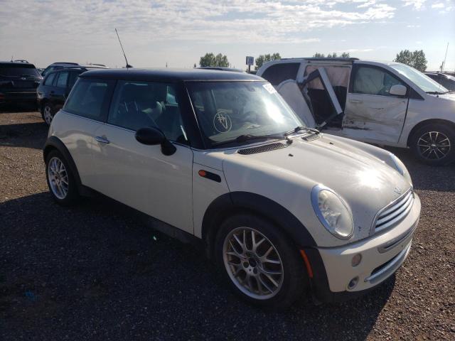 Photo 4 from auction – 2006 MINI COOPER with VIN WMWRC33586TK94016