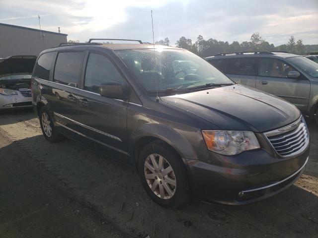 Photo 4 from auction – 2016 CHRYSLER TOWN & COU with VIN 2C4RC1BG4GR282092