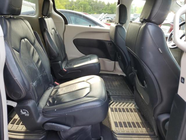 Photo 11 from auction – 2017 CHRYSLER PACIFICA T with VIN 2C4RC1BG7HR620814