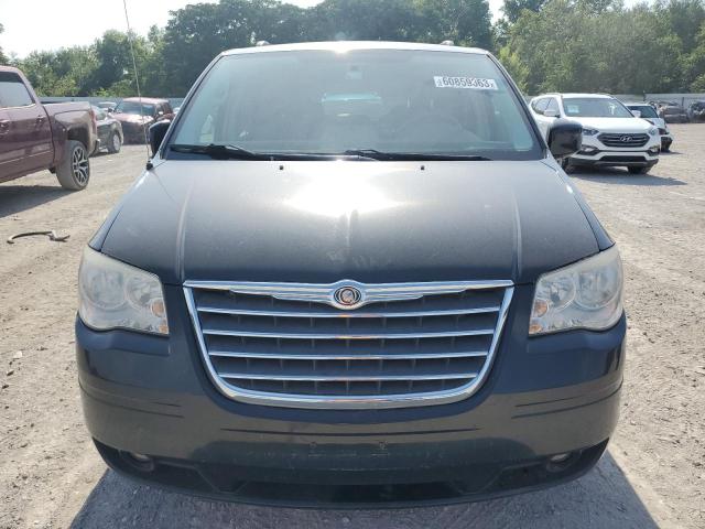 Photo 5 from auction – 2010 CHRYSLER TOWN & COU with VIN 2A4RR5D11AR289047