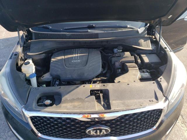Photo 11 from auction – 2017 KIA SORENTO EX with VIN 5XYPH4A50HG316416