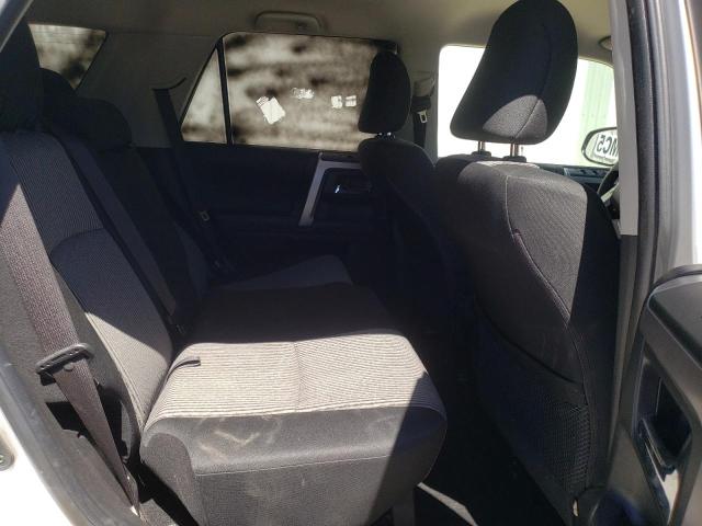 Photo 11 from auction – 2022 TOYOTA 4RUNNER SR with VIN JTEEU5JR8N5266134