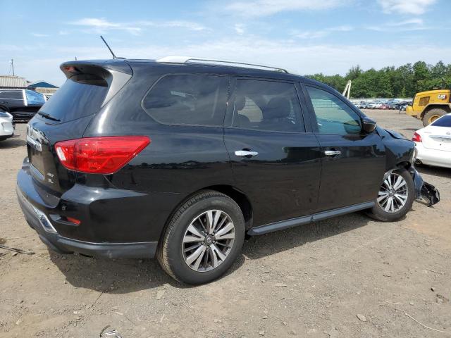 Photo 3 from auction – 2017 NISSAN PATHFINDER with VIN 5N1DR2MM4HC671256