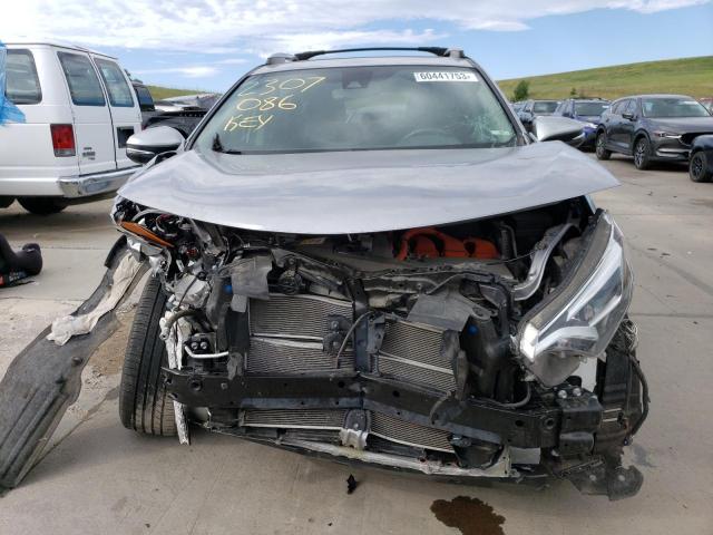 Photo 5 from auction – 2017 TOYOTA RAV4 HV LI with VIN JTMDJREV6HD100700
