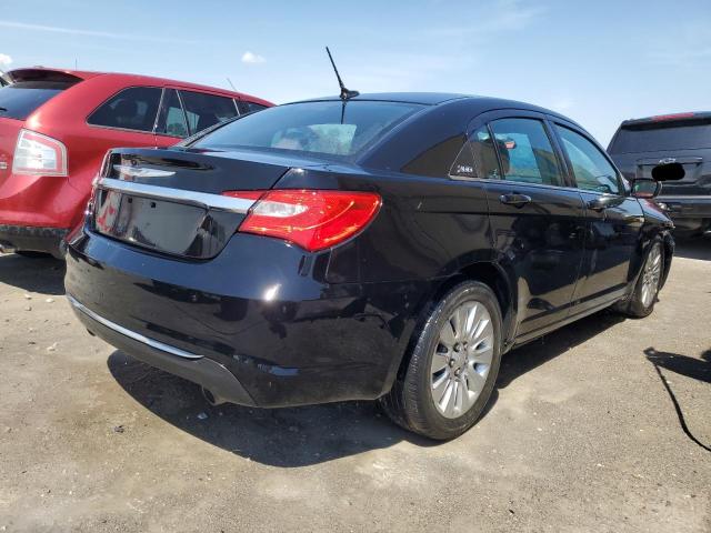 Photo 3 from auction – 2013 CHRYSLER 200 LX with VIN 1C3CCBAG2DN739332