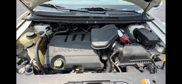 Photo 7 from auction – 2009 LINCOLN MKX with VIN 2LMDU88C39BJ04822
