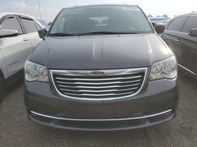 Photo 5 from auction – 2016 CHRYSLER TOWN & COU with VIN 2C4RC1BG8GR165650