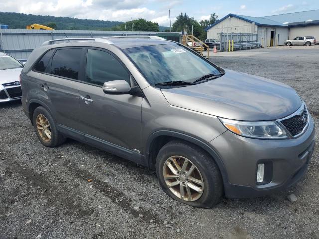Photo 4 from auction – 2014 KIA SORENTO LX with VIN 5XYKTDA74EG498109
