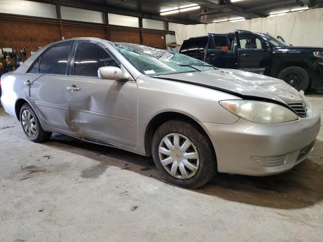 Photo 4 from auction – 2005 TOYOTA CAMRY LE with VIN 4T1BE32K35U040563