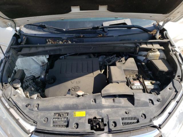Photo 12 from auction – 2016 TOYOTA HIGHLANDER with VIN 5TDBKRFH0GS310970