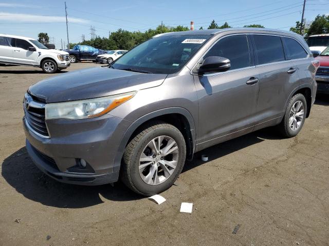 TOYOTA HIGHLANDER 2015 with VIN 5TDJKRFH3FS209822 - Photo from auction