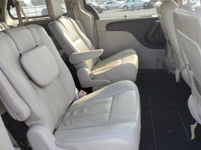 Photo 11 from auction – 2012 CHRYSLER TOWN & COU with VIN 2C4RC1CG2CR363360