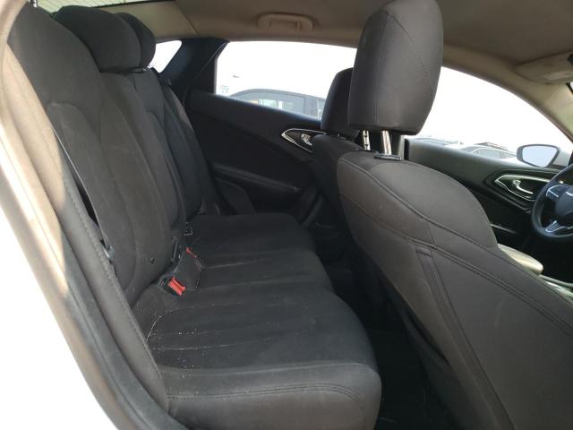 Photo 10 from auction – 2015 CHRYSLER 200 LIMITE with VIN 1C3CCCAB8FN752681