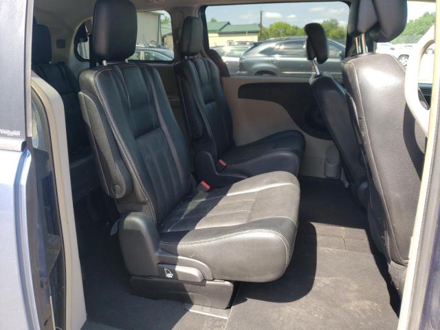 Photo 11 from auction – 2012 CHRYSLER TOWN & COU with VIN 2C4RC1BG5CR187423