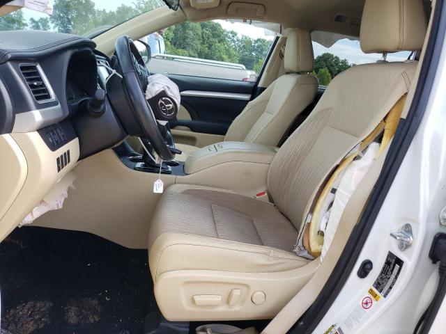 Photo 7 from auction – 2017 TOYOTA HIGHLANDER with VIN 5TDBZRFH6HS433542