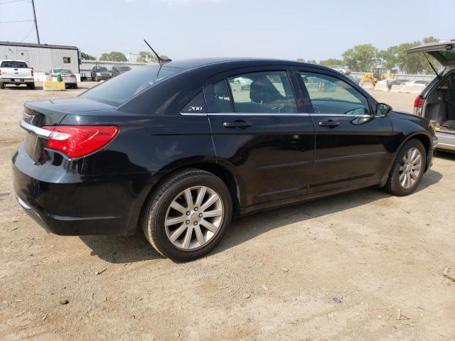 Photo 3 from auction – 2013 CHRYSLER 200 TOURIN with VIN 1C3CCBBG9DN731761