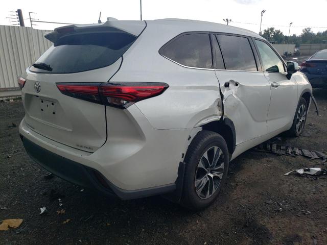 Photo 3 from auction – 2022 TOYOTA HIGHLANDER with VIN 5TDGZRBH9NS203064