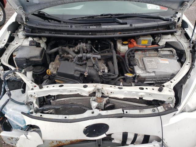 Photo 11 from auction – 2012 TOYOTA PRIUS C with VIN JTDKDTB35C1026453