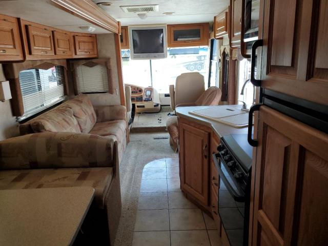 Photo 5 from auction – 2006 DAYB MOTORHOME with VIN 1F6NF53Y860A13660