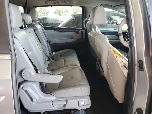 Photo 11 from auction – 2018 HONDA ODYSSEY EX with VIN 5FNRL6H70JB026894