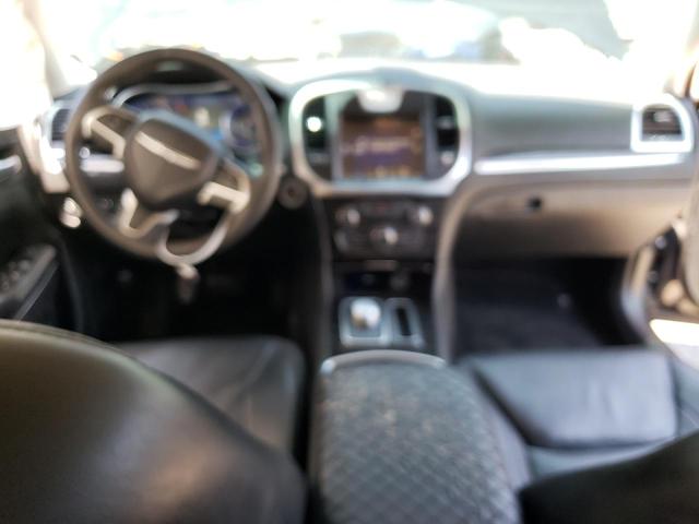 Photo 8 from auction – 2016 CHRYSLER 300 LIMITE with VIN 2C3CCAAG6GH230223