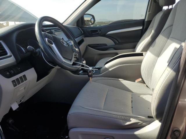 Photo 7 from auction – 2017 TOYOTA HIGHLANDER with VIN 5TDZZRFH9HS215156