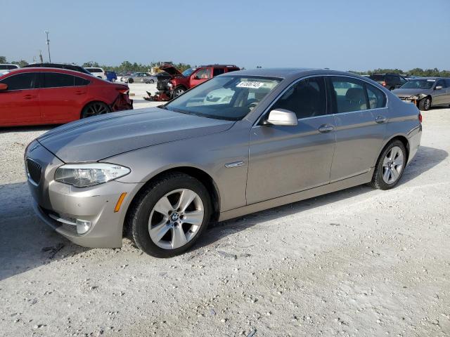 BMW 528 I 2012 with VIN WBAXG5C56CDX05992 - Photo from auction