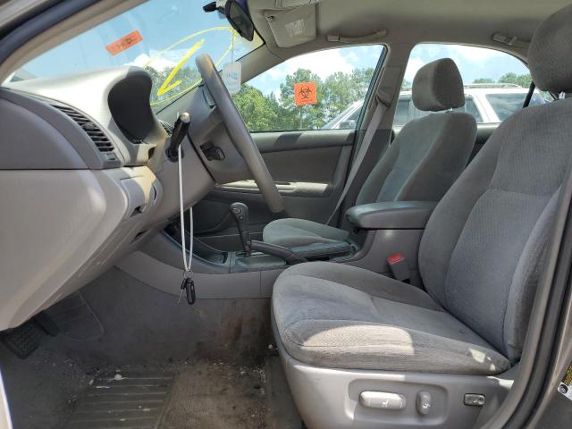 Photo 7 from auction – 2004 TOYOTA CAMRY LE with VIN 4T1BE32K64U906822