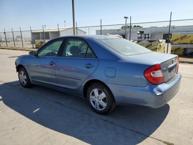 Photo 2 from auction – 2002 TOYOTA CAMRY LE with VIN JTDBE32K820115345