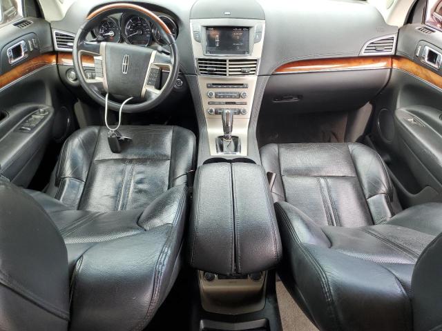 Photo 8 from auction – 2011 LINCOLN MKT with VIN 2LMHJ5AT2BBJ50859