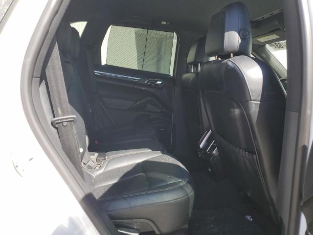 Photo 11 from auction – 2014 PORSCHE CAYENNE with VIN WP1AF2A23ELA38230